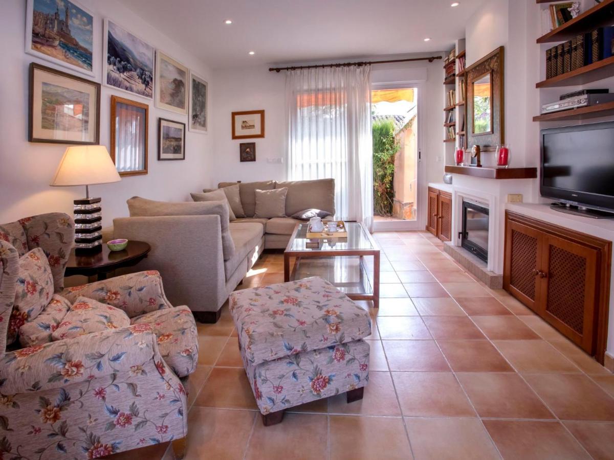 Holiday Home Larauri Oliva Nova By Interhome Eksteriør billede